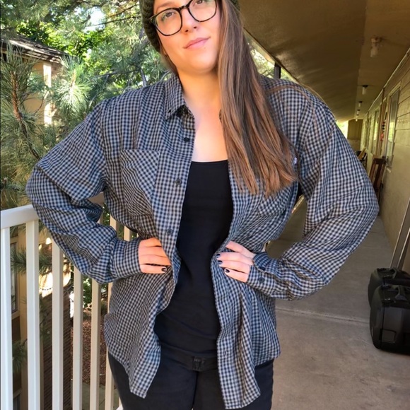 Vans plaid flannel button up shirt - Picture 4 of 7